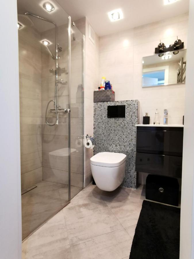 Strandidylle Apartment Mit Meerblick Und Kamin مينززدرويه المظهر الخارجي الصورة